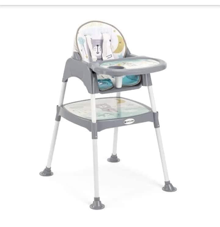 Chaise d'alimentation multifonctionnelle pour bébé Disponible