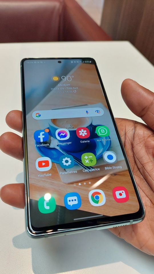 Bon Téléphone Seconde Main Samsung Galaxy S20 Disponible