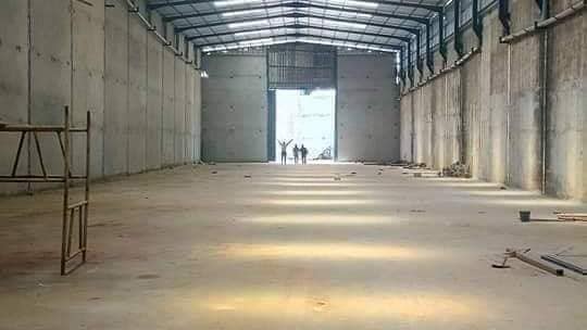 grand entrepôt de stockage disponible Abidjan