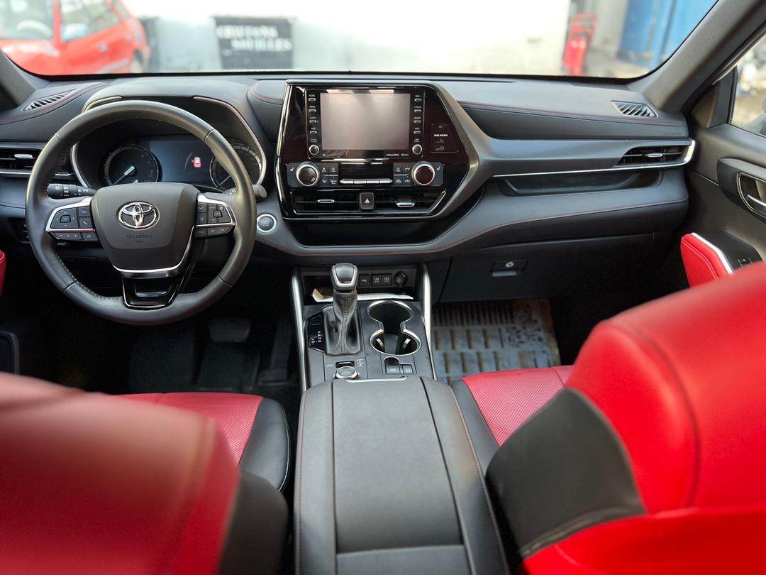 Voiture Toyota Higlander XSE AWD 2021-22 boite Automatique Essence