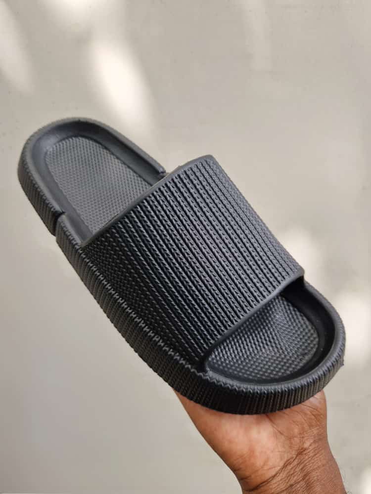 Sandale unisexe en gomme noir