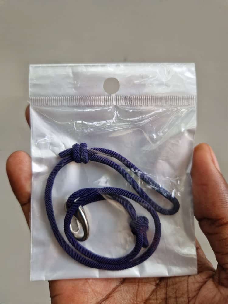 Bracelet minimaliste à corde femme homme en coloris bleu nuit
