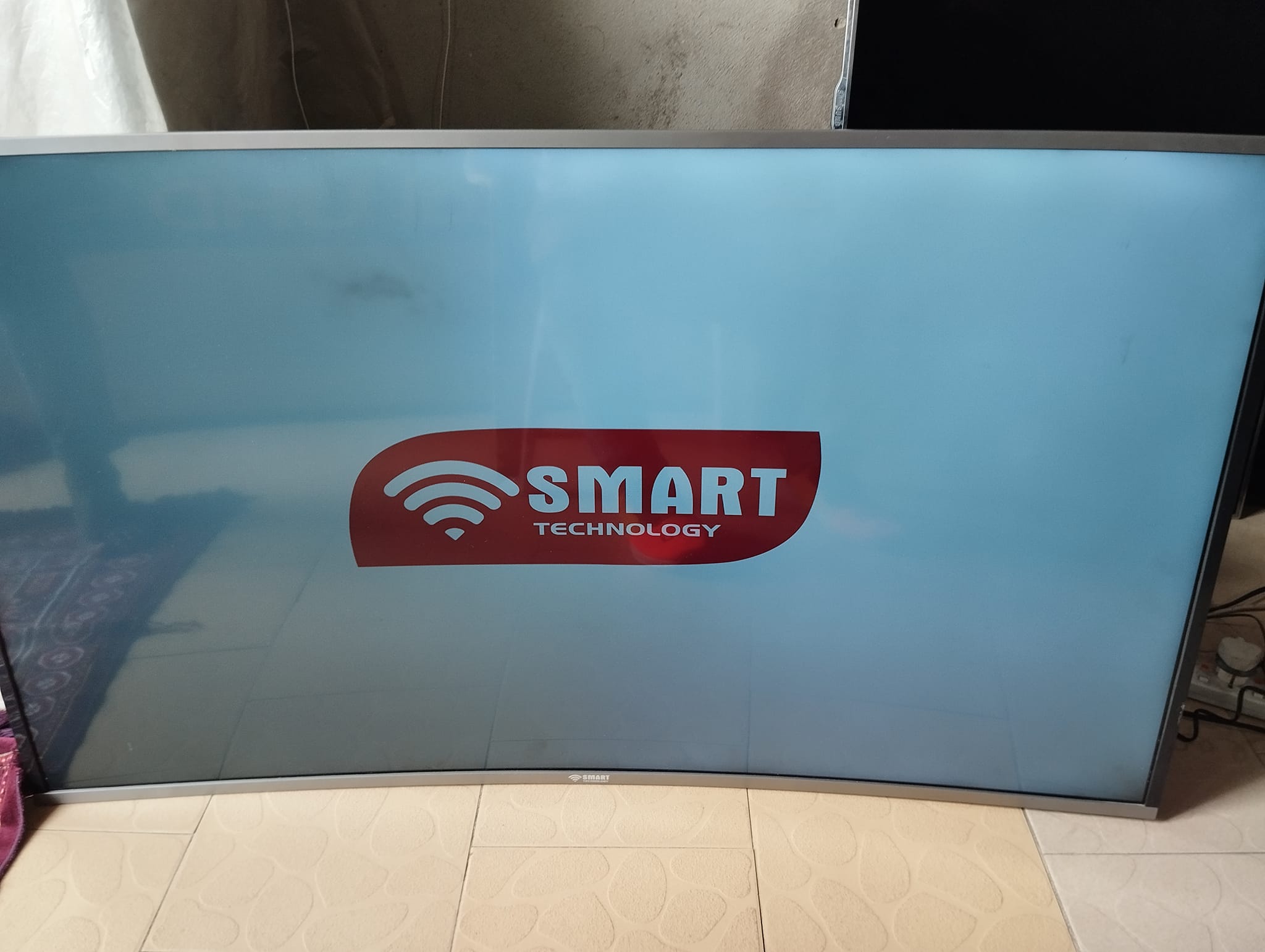 TV smart technologie 55 pouces avec Wifi