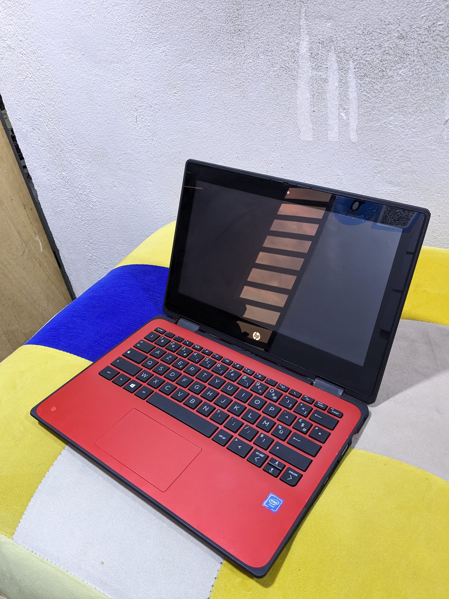 Mini PC HP probook Couleur rouge , Dual core, Ram 4Giga